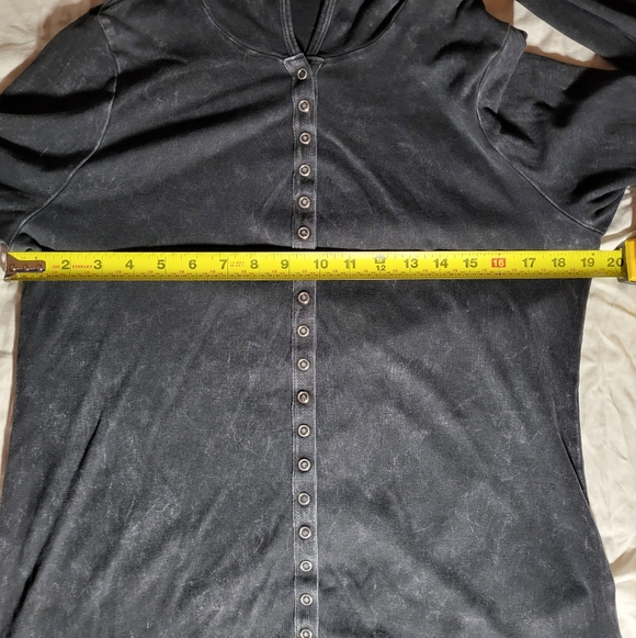 TRYST Vintage Lightweight Distressed Black Button Down Hoodie - Picture 3 of 10